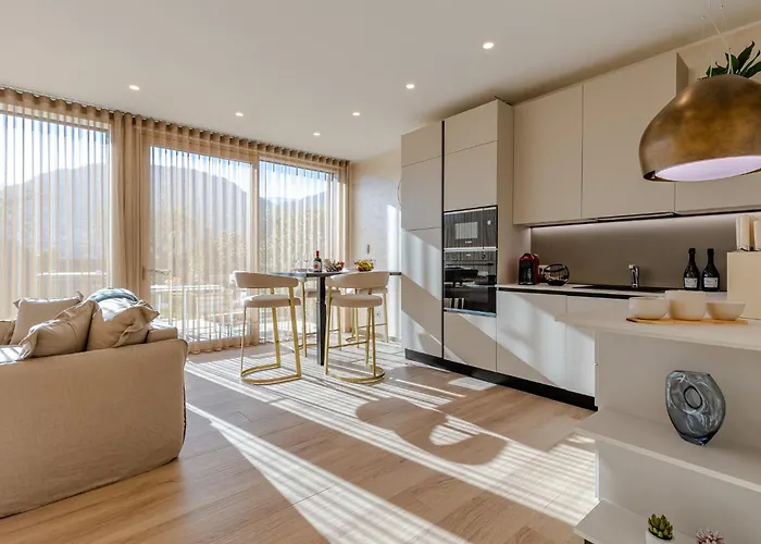 Vitali - * Μπελάτζιο